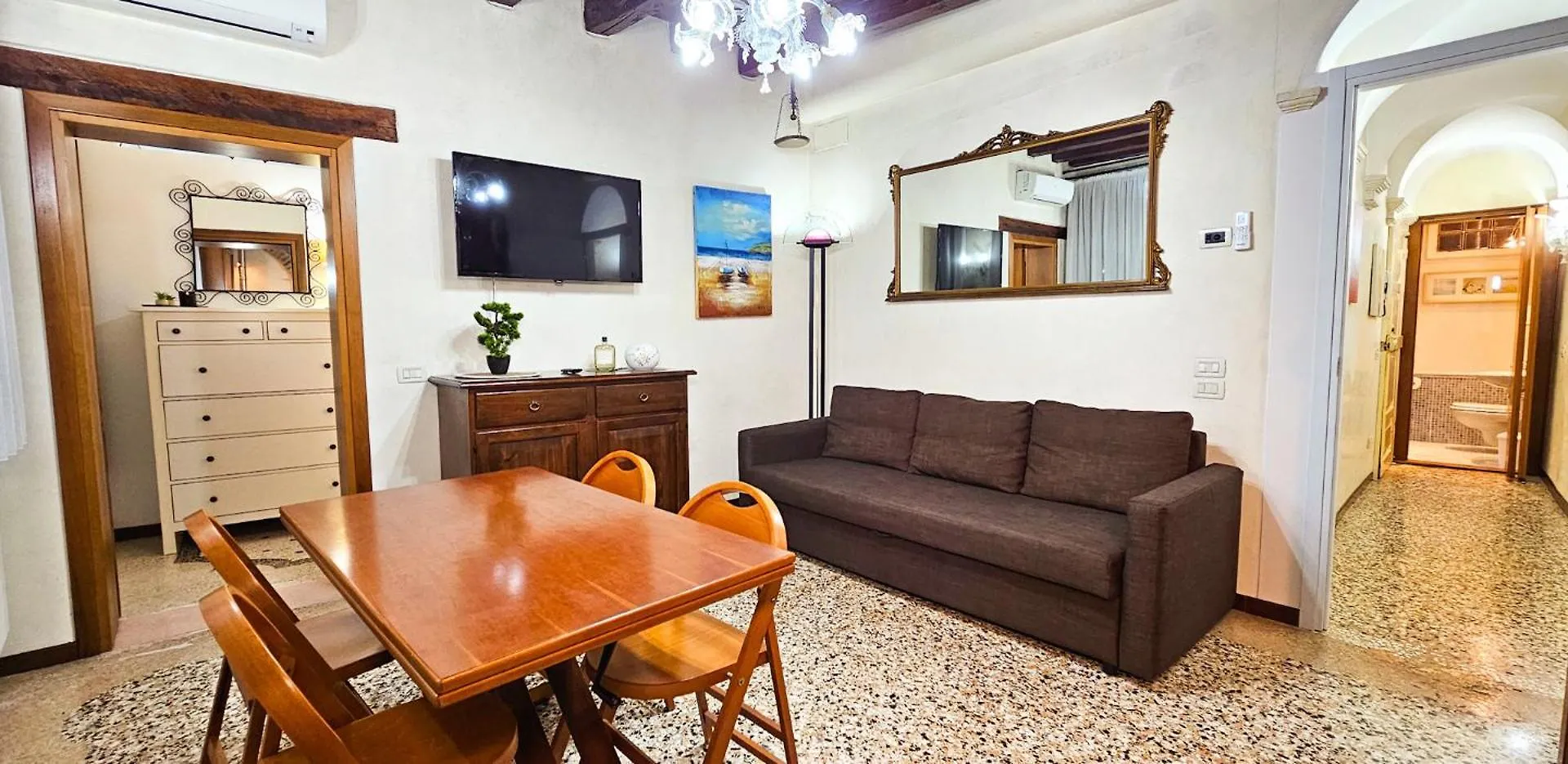 Apt Del 1800 Nel Centro Storico Di Treviso 0*,